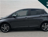 Toyota Yaris Image 6