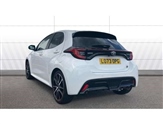 Toyota Yaris Image 2