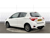 Toyota Yaris Image 2