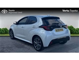 Toyota Yaris Image 4
