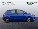 Toyota Yaris Image 4