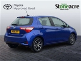Toyota Yaris Image 5