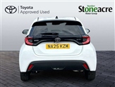 Toyota Yaris Image 6