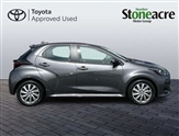 Toyota Yaris Image 4
