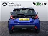 Toyota Yaris Image 6