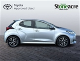 Toyota Yaris Image 4