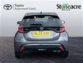 Toyota Yaris Image 6