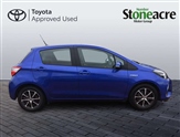 Toyota Yaris Image 4
