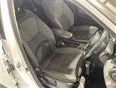 Toyota Yaris Image 5
