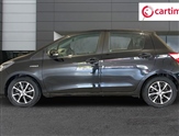 Toyota Yaris Image 3