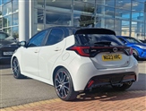 Toyota Yaris Image 6