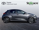 Toyota Yaris Image 4