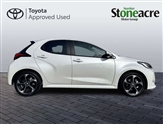 Toyota Yaris Image 4