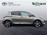 Toyota Yaris Image 4
