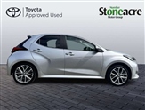 Toyota Yaris Image 4