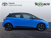 Toyota Yaris Image 4