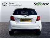 Toyota Yaris Image 6