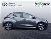Toyota Yaris Image 4