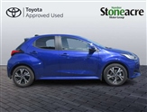 Toyota Yaris Image 4