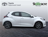 Toyota Yaris Image 4