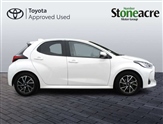 Toyota Yaris Image 4