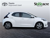Toyota Yaris Image 4