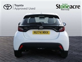 Toyota Yaris Image 6