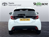 Toyota Yaris Image 6