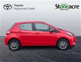 Toyota Yaris Image 4