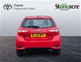 Toyota Yaris Image 6