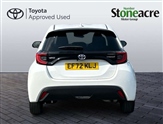 Toyota Yaris Image 6