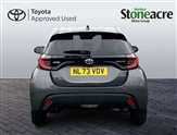 Toyota Yaris Image 6