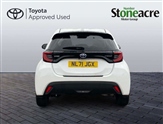 Toyota Yaris Image 6