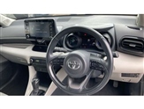 Toyota Yaris Image 6