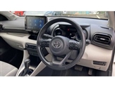 Toyota Yaris Image 6