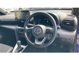 Toyota Yaris Image 6