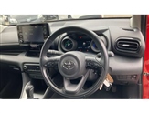 Toyota Yaris Image 6