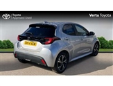 Toyota Yaris Image 2
