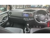 Toyota Yaris Image 5