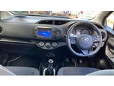 Toyota Yaris Image 5