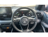 Toyota Yaris Image 6