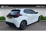 Toyota Yaris Image 2