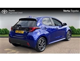 Toyota Yaris Image 2