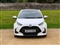 Toyota Yaris Image 2