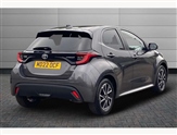 Toyota Yaris Image 2