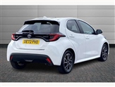 Toyota Yaris Image 2