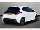 Toyota Yaris Image 2