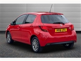 Toyota Yaris Image 6