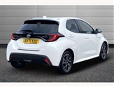 Toyota Yaris Image 2