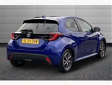 Toyota Yaris Image 2